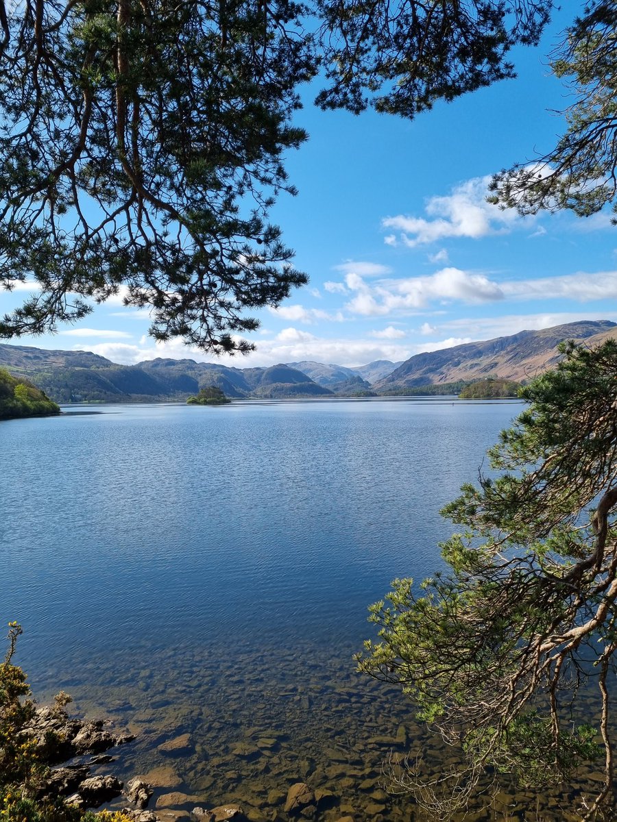 RootUK_'s tweet image. Keswick lake has some nice views. Sure beats being at work!