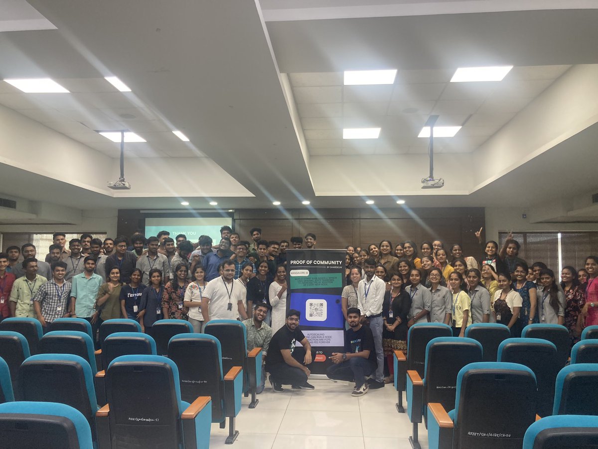 Chiragravi's tweet photo. Day 2 of building web3 community in Mangaluru. 

📍A J Institute of Engineering and Technology 

80+ attendees and 50+ contracts deployed on Shardeum Network https://t.co/TslkzfQ5TF