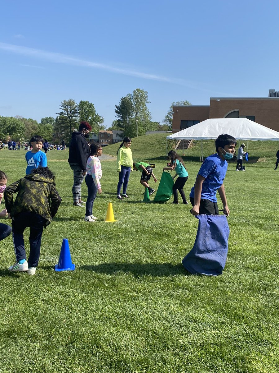 Ellen Mukai tweet media