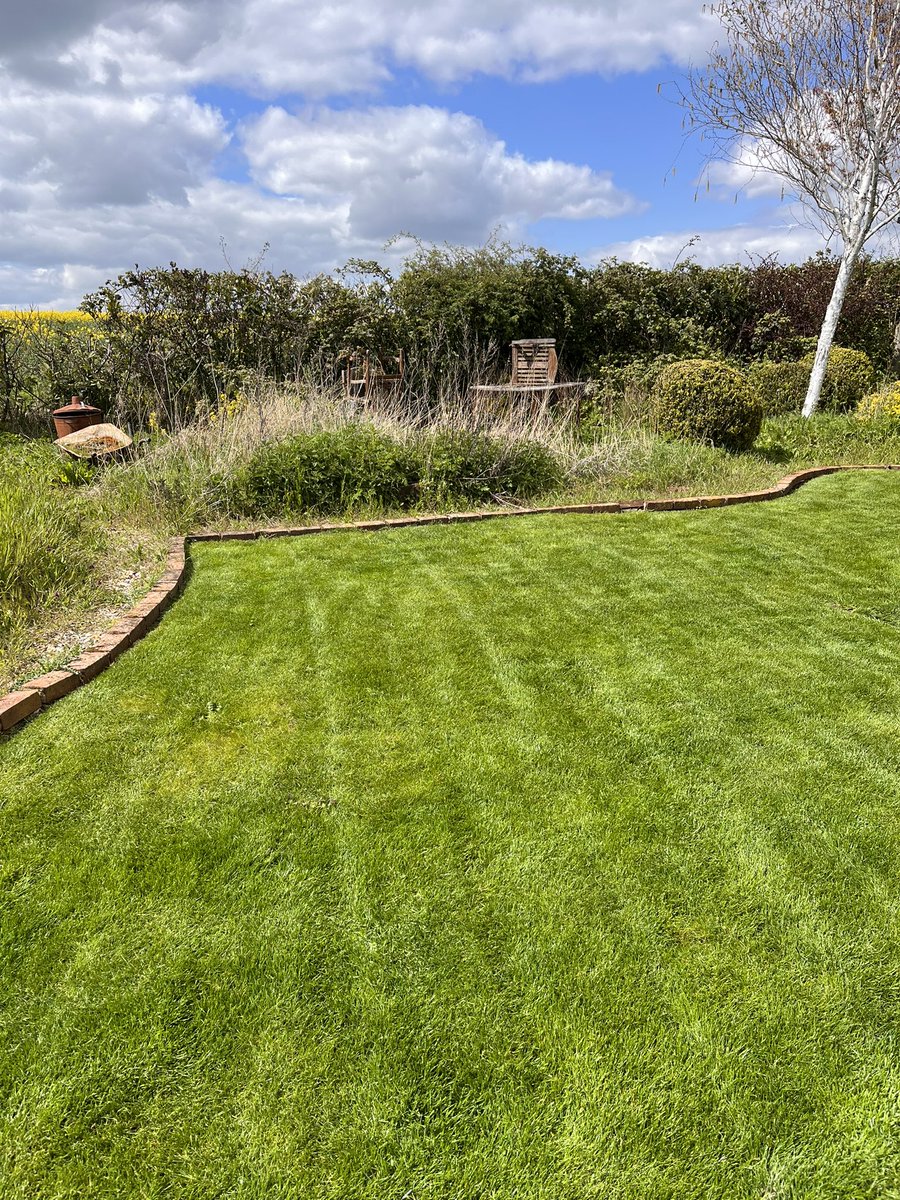 DH_Maintenance's tweet photo. Then to finish it was topping these again & making a start on the deep holes in back lawn @FieldCompostLtd Did the #danceofathousandmen as much as possible to get air out - got to let them settle & then #leveloff to seed them👍 have a good evening everyone ❤️ https://t.co/nkq3XazkIW