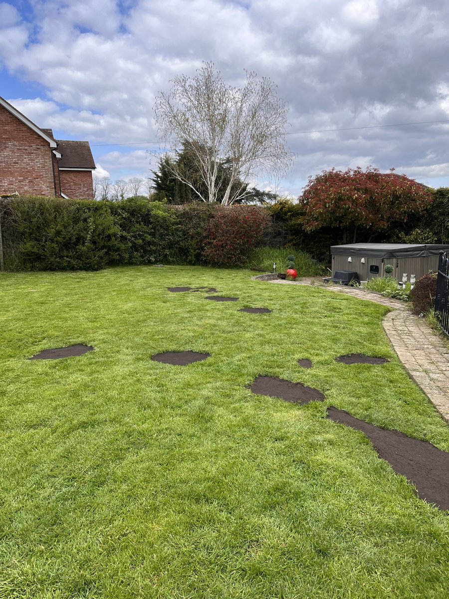 DH_Maintenance's tweet photo. Then to finish it was topping these again & making a start on the deep holes in back lawn @FieldCompostLtd Did the #danceofathousandmen as much as possible to get air out - got to let them settle & then #leveloff to seed them👍 have a good evening everyone ❤️ https://t.co/nkq3XazkIW