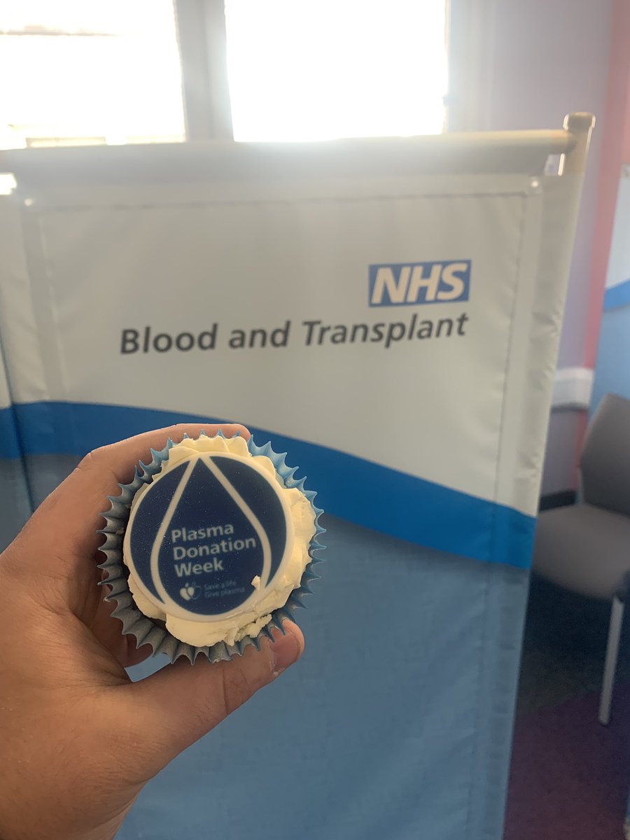 @GiveBloodNHS #PlasmaDonationWeek 

Went in for a donation today, ngl didn’t expect to leave with a cupcake.