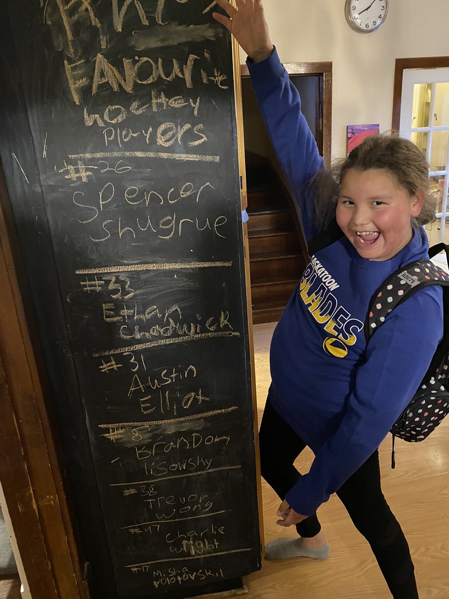 chole_llo's tweet image. @BladesHockey @colinpriestner #Game7Magic we’re ready for Game 7

Let’s get ‘em, boys! 🔥🔥