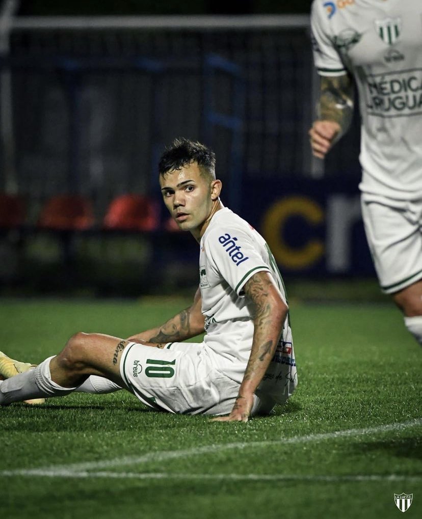 Lo traigo y que explote el mundo…