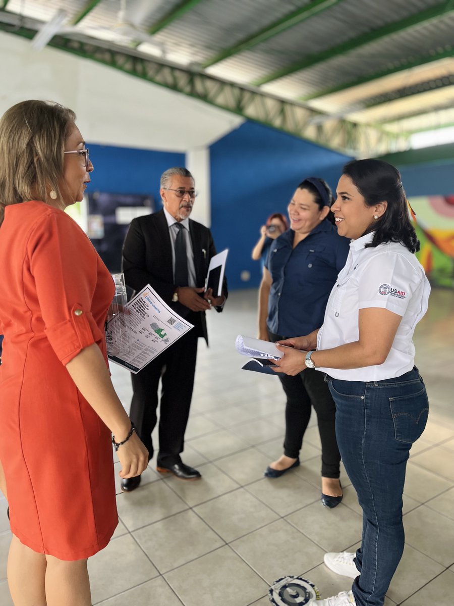 ESComoVamos's tweet photo. Hemos dado inicio a nuestra presentación de resultados de la Encuesta de Calidad de vida 2022 Mejicanos, 5ta edición👏 https://t.co/iIvpbgtQZy