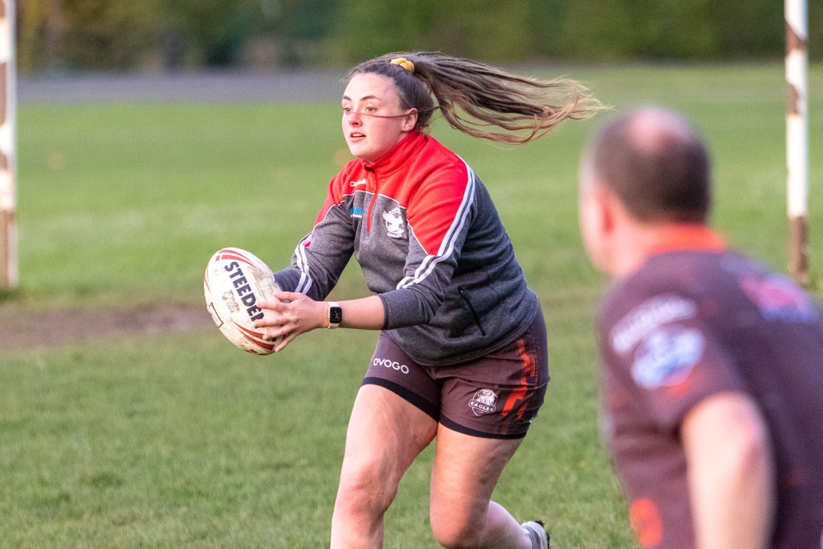 A great turnout for our first touch rugby session 🦅 

📍Forge Valley School S6 5HG 
📅 Mondays 
⏰️ 7pm
💰 £2 per person 
🏃‍♀️🏃‍♂️ Open to all ages 

For more information contact andrea.dobson@eaglesfoundation.co.uk
