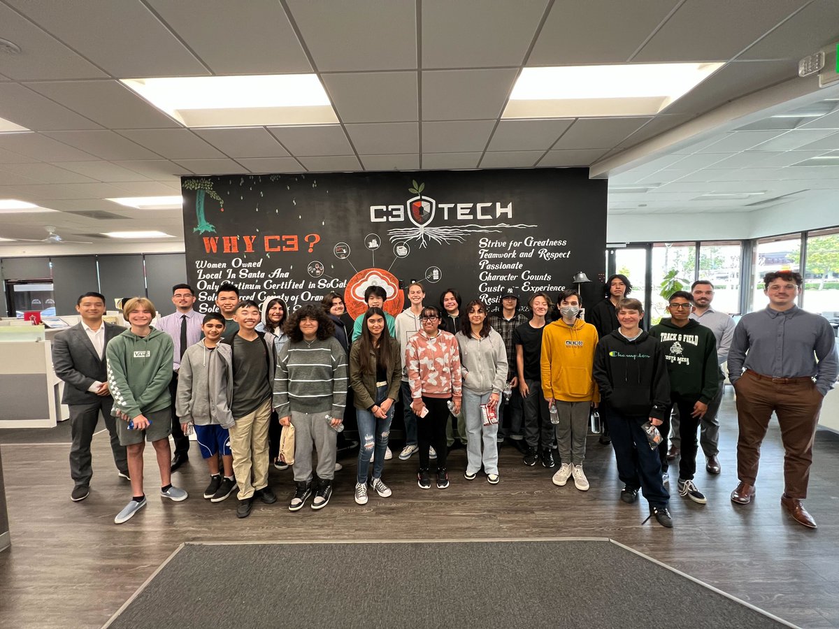 VitalLink_CA's tweet photo. Thank you to @C3TechServices for allowing us to tour their workplace again with the students of @costamesahigh 

#vitallink #C3Tech #students #education #OC #careers #nonprofit #educators #CTE https://t.co/txMkRVBm9d