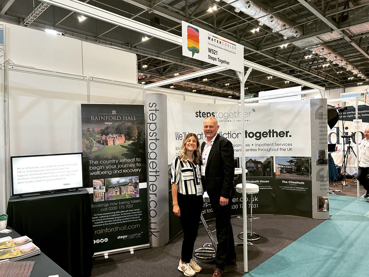 A great first day at the #watercoolerevent . Connecting Workplace Wellbeing Solutions 🙌🏼 If you haven’t already, come say hi, we’re at stand W521  

#wellbeingintheworkplace  #wellbeingatwork #wellnessatwork #excellondon