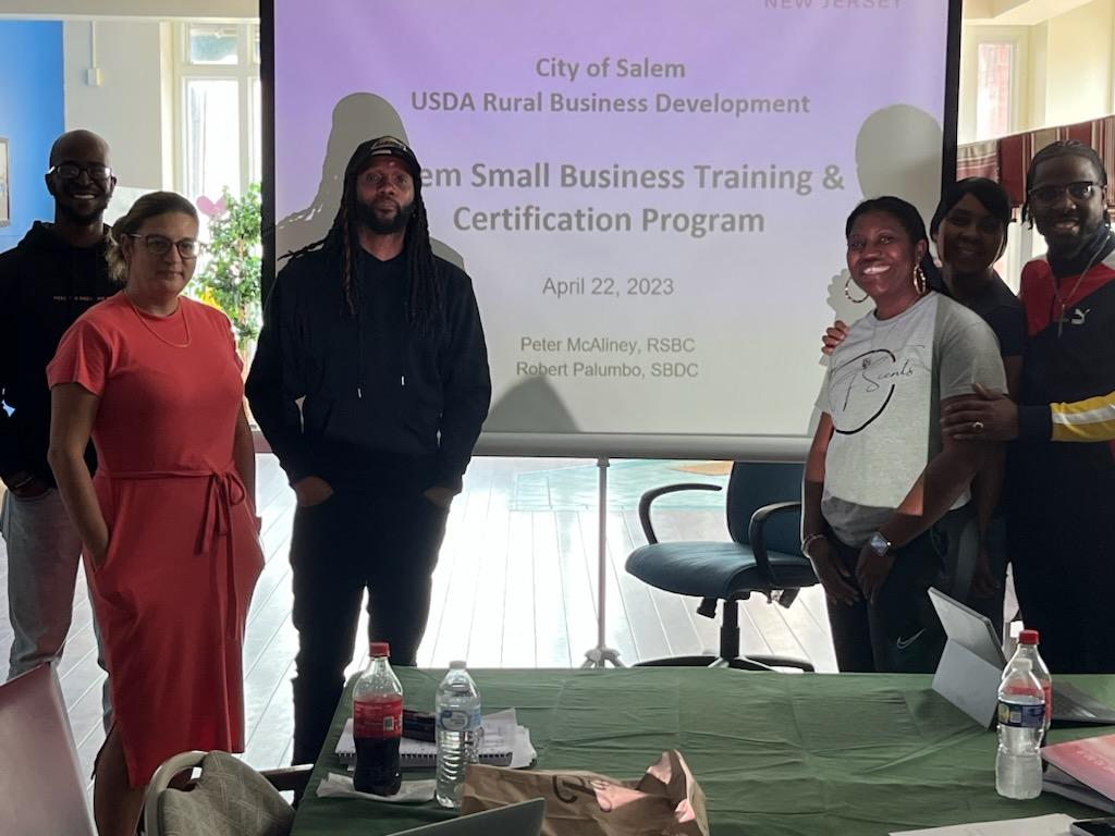 Our program in partnership with the @NJSBDC at Rutgers-Camden, have launched its “Small Business Training and Certification Program” to a cohort of black entrepreneurs in Salem, NJ. Special thanks to the @USDA, @RutgersSBC & @OfficialSalemNJ for assisting on this project! 🌳💼