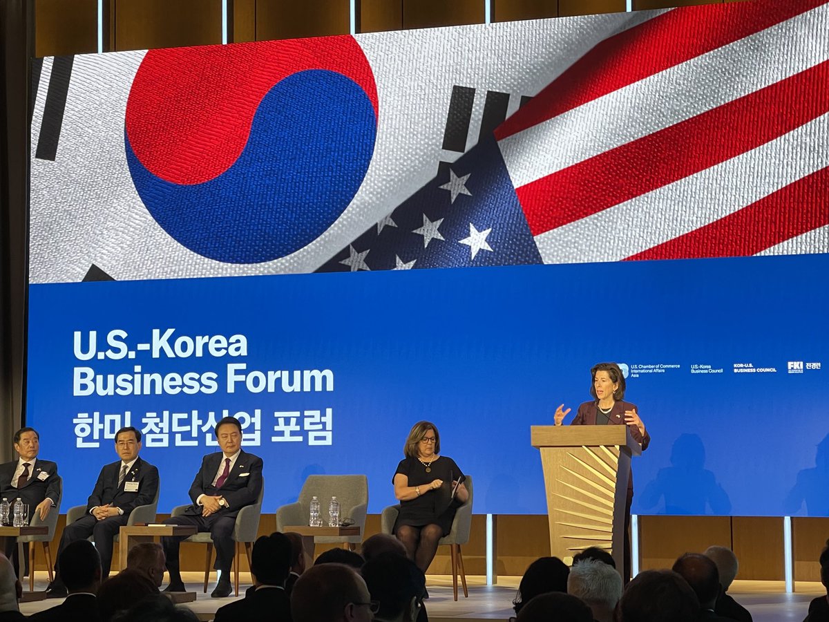 ChristineHeenan's tweet photo. ⁦@SecRaimondo⁩ addresses US-Korea Forum and President Yoon: calling US and S. Korea as “2 technology powerhouses” that operate with “fundamental trust.” #biotech an area ripe for collaboration https://t.co/LDRBVsFKF1