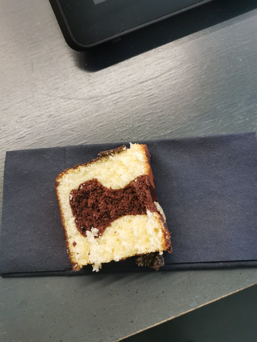 A cake received after class. They said it is for my hard work.
Sweet and encouraging! Keep teaching well!