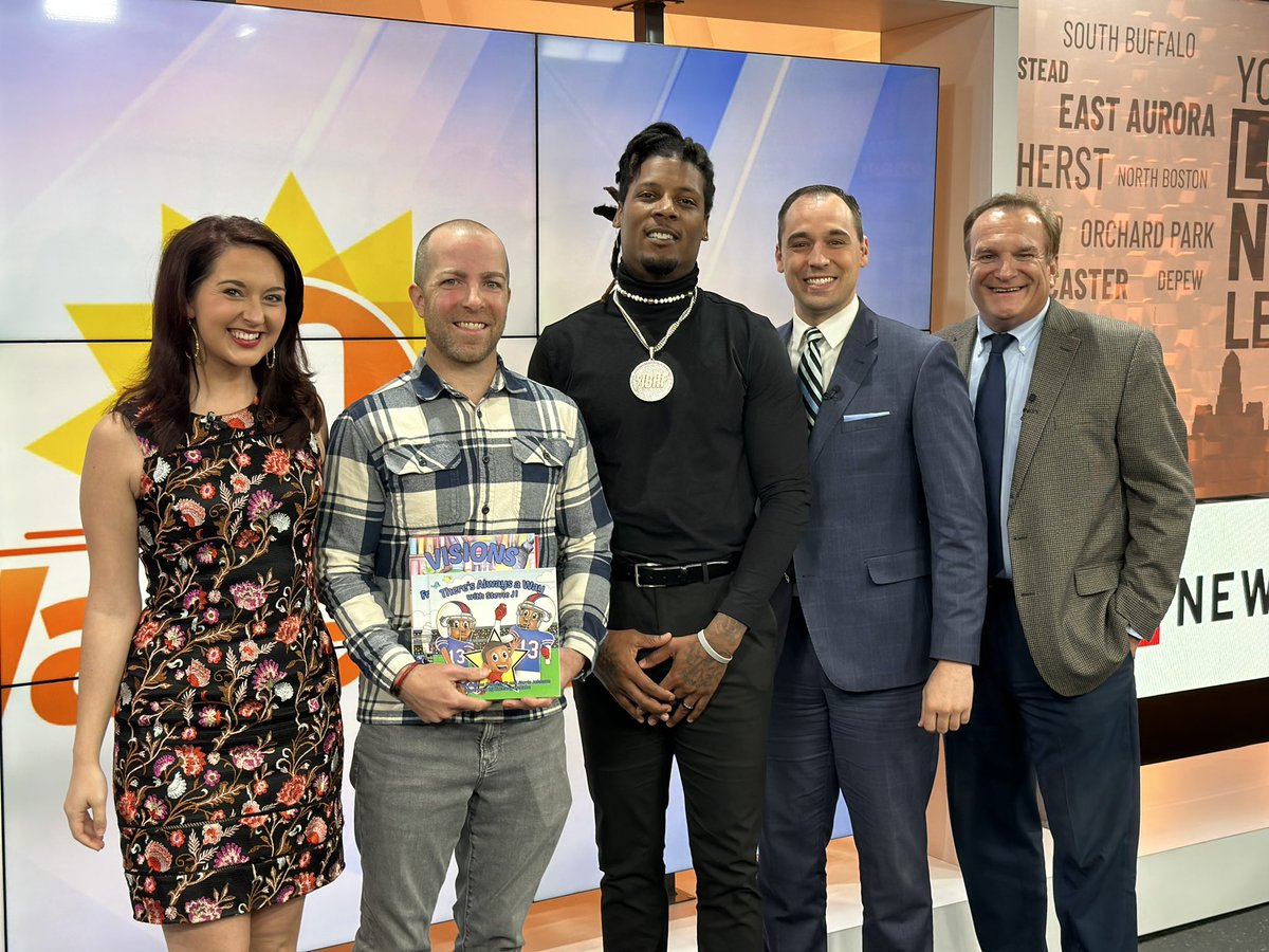 RichTheeFlyGuy's tweet image. The @hbhfcreators Working, Promoting The New Children’s Book Based On Ex-Buffalo Bills Running Back Fred Jackson on @news4buffalo .  #HandleBizHaveFunRepeat #CHILDRENSBOOK