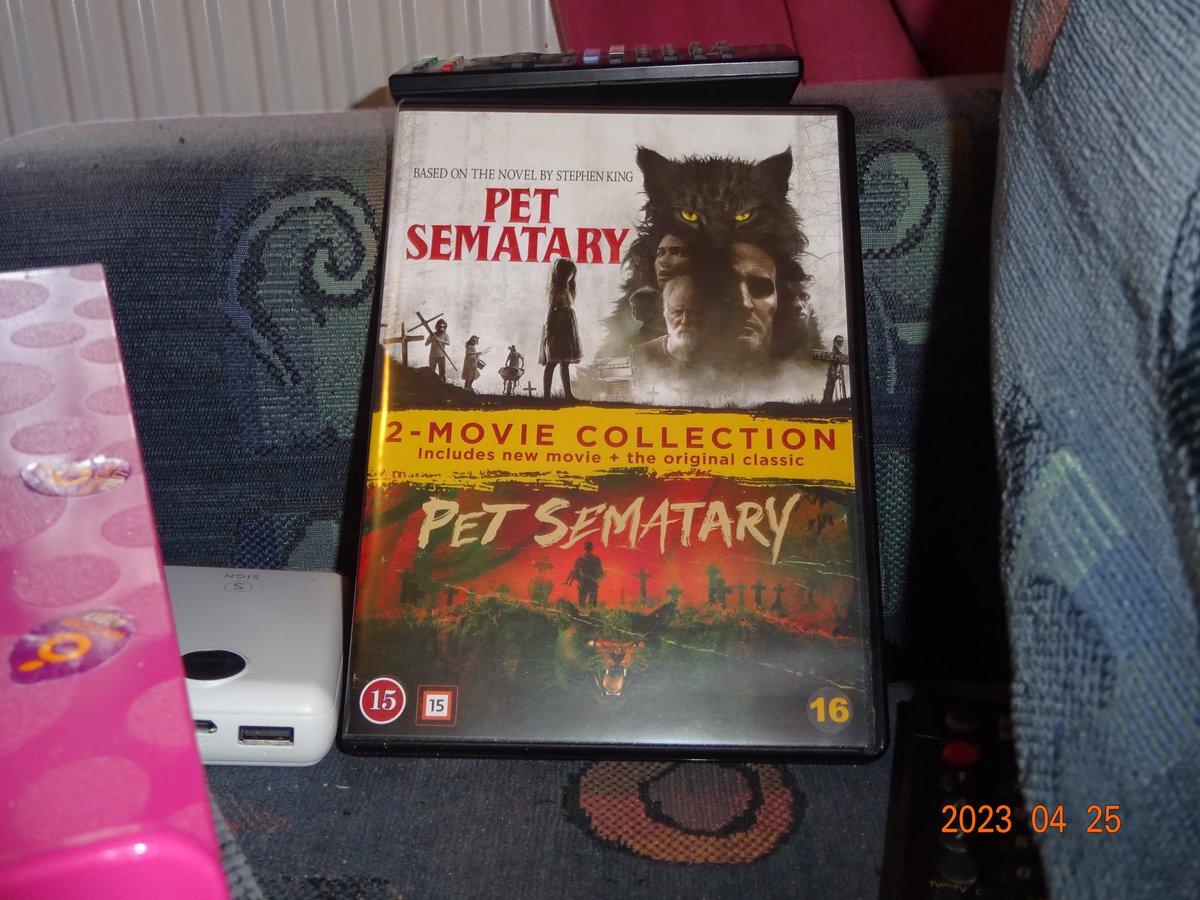 Kvällsfilmen blir Pet sematary från 1989 #petsematary #petsematary1989 #skräckfilm #klassiker #jurtjyrkogården #stephenking #stephenkingbooks 
#skräckfilmälskare