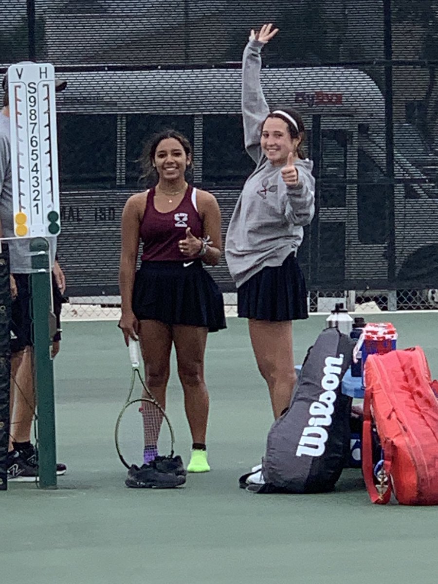 BluffTennis's tweet photo. Winners!!!! https://t.co/MIqQO5BXk1