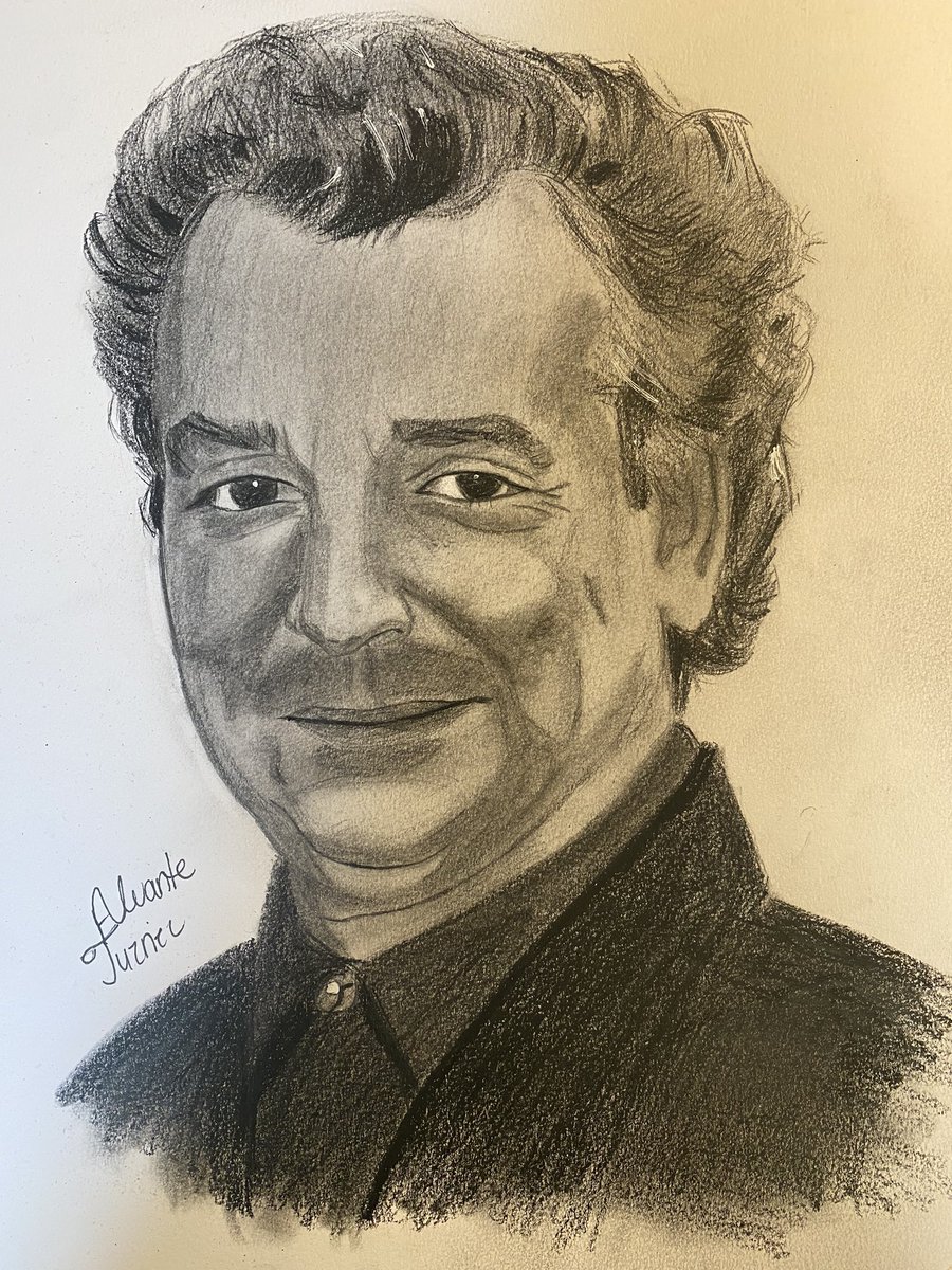 Michael Angelis

Thank you for being apart of my childhood. ❤️🕊️

#michaelangelis #michaelangelistribute #thomasandfriends #ttte #thomasthetrain #graphiteart #graphitedrawing #realism #realisticart #ArtistOnTwitter