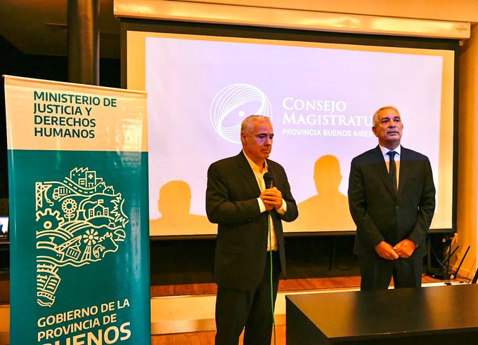 Fukr5VAWIAESwp5?format=jpg&name=small