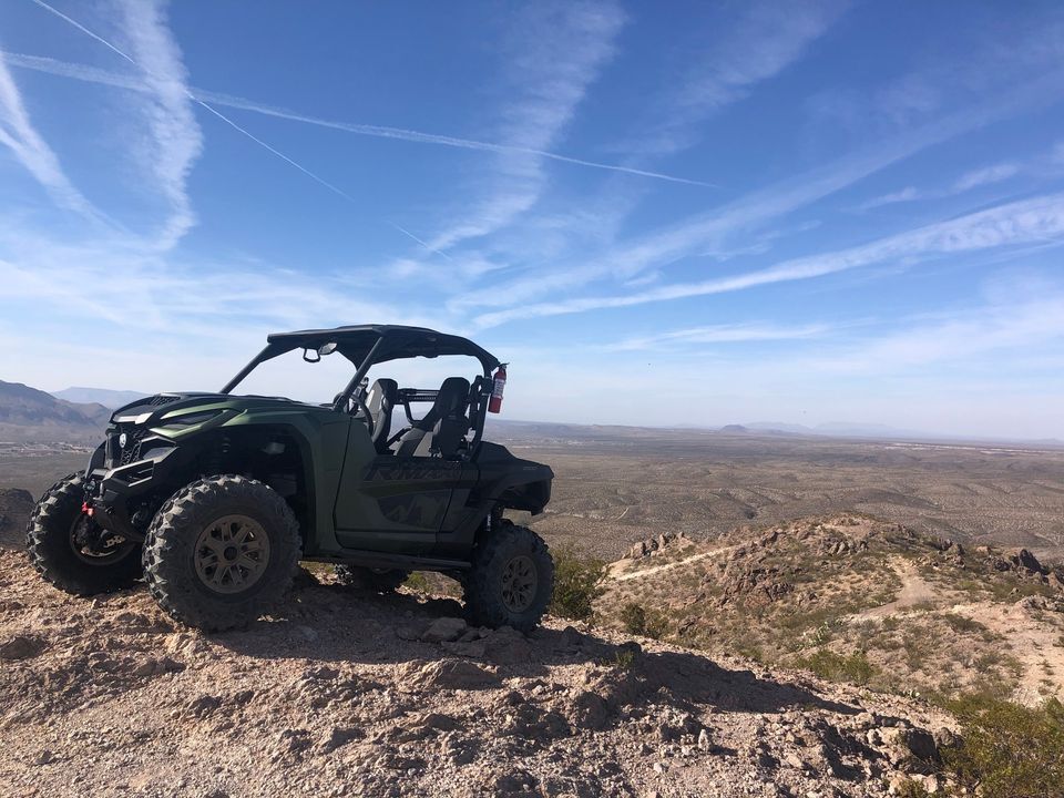 OwenMtrSprts's tweet image. 𝔸𝕕𝕧𝕖𝕟𝕥𝕦𝕣𝕖 𝕒𝕨𝕒𝕚𝕥𝕤.⁠
⁠
📸 David D.⁠
⁠
#Yamaha #RMAX1000 #RMAX2 #YamahaFanPhoto #ProvenOffRoad #REALizeYourAdventure #AssembledInUSA #Yamaha10YearBelt