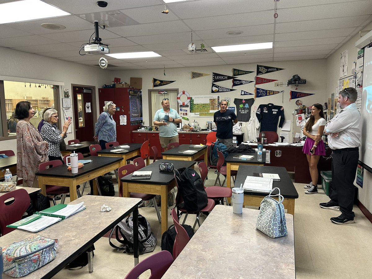 MySDIRC_SUP's tweet photo. Today, a group of community members toured the CTE programs at our schools.  At VBHS, we visited biotech, web design, business &amp; marketing, automotive, culinary arts, digital design, &amp; drafting. Our nursing students were taking their CNA tests…we wish them luck! https://t.co/UiXm6x5DBb