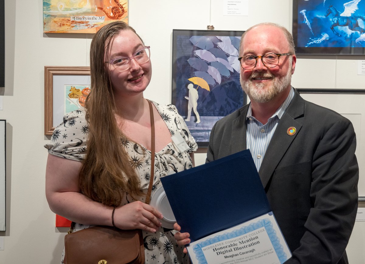 MCCcomartdesign's tweet image. Congrats to the award winners of this year’s student art show. Best in Show for Studio Art awarded to Ysabelle Elagio. Honorable Mention for Digital Photography to Luna Duffy-Kunst, and for Digital Illustration to Meaghan Cavanaugh.

#mccComArtDesign #mccpath @middlesex_cc