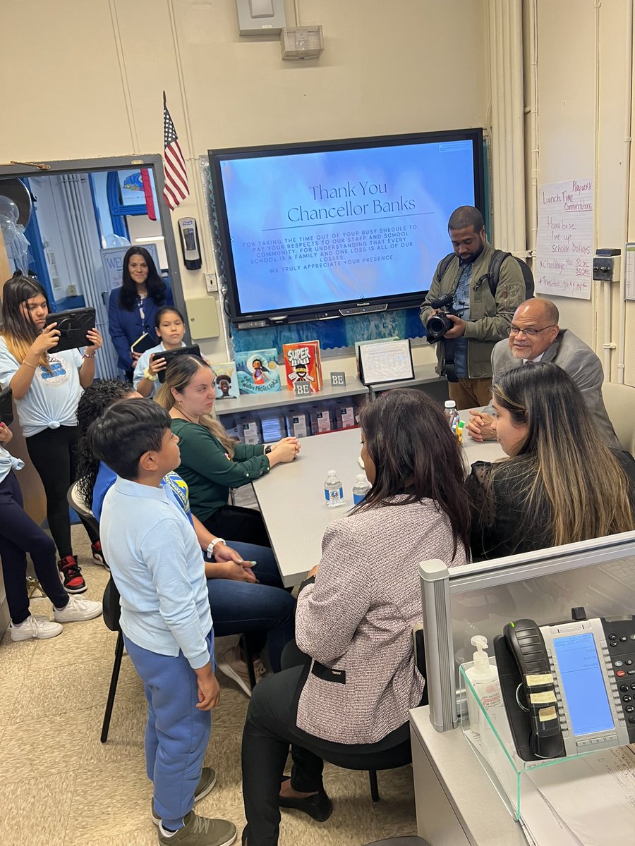 Community District 32 tweet media