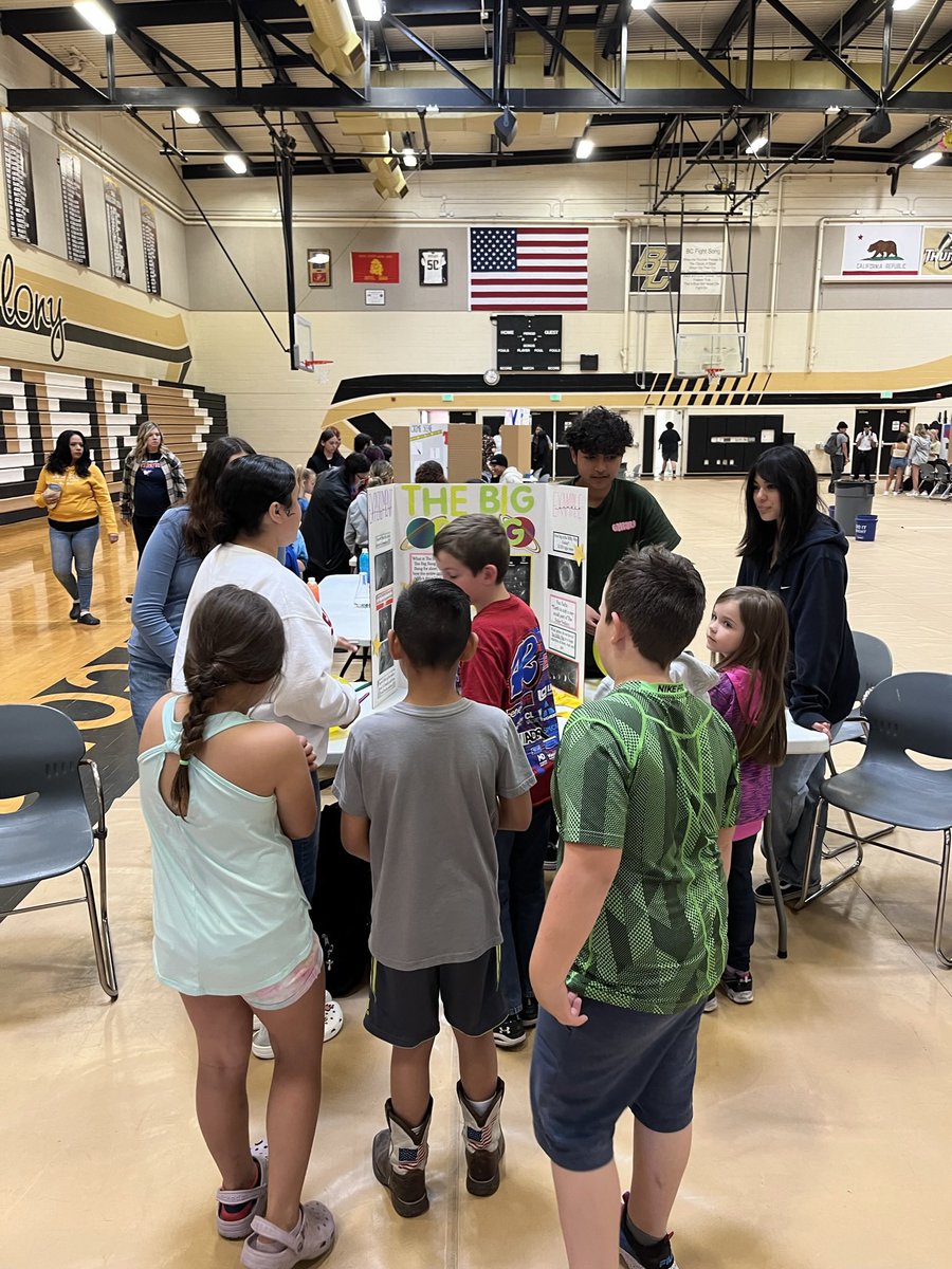 Ms. SnyderBCHS tweet media