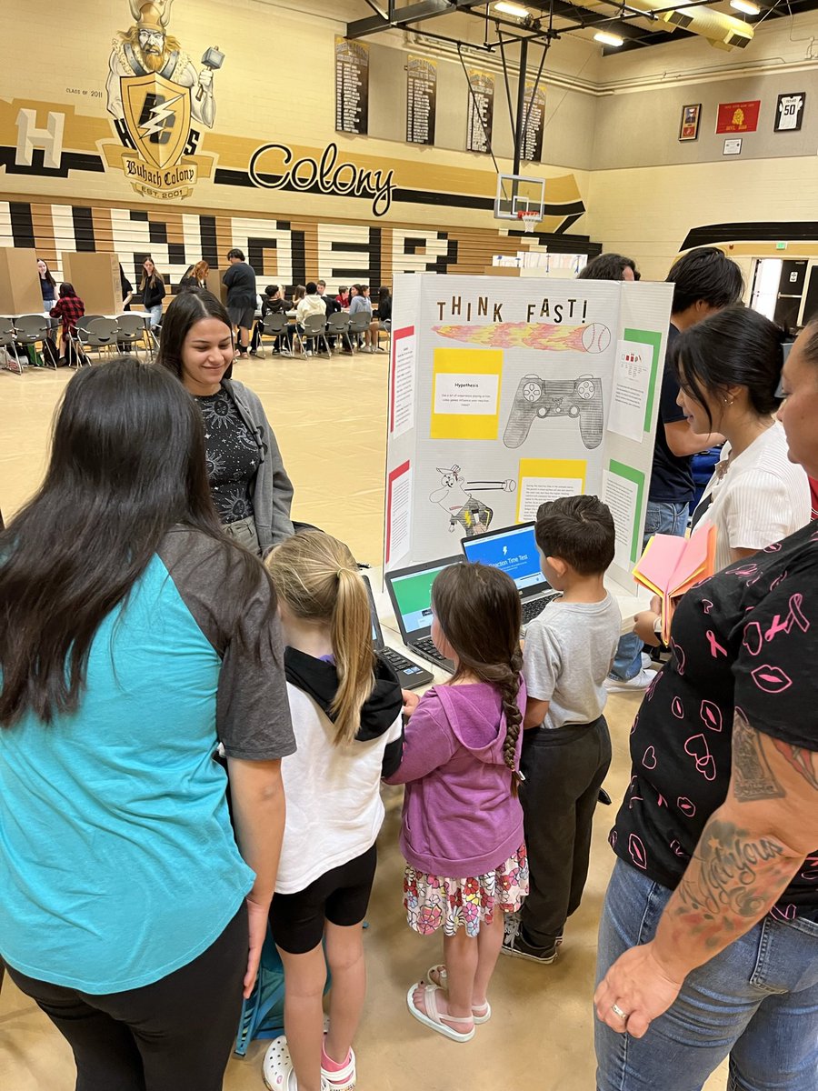 Ms. SnyderBCHS tweet media