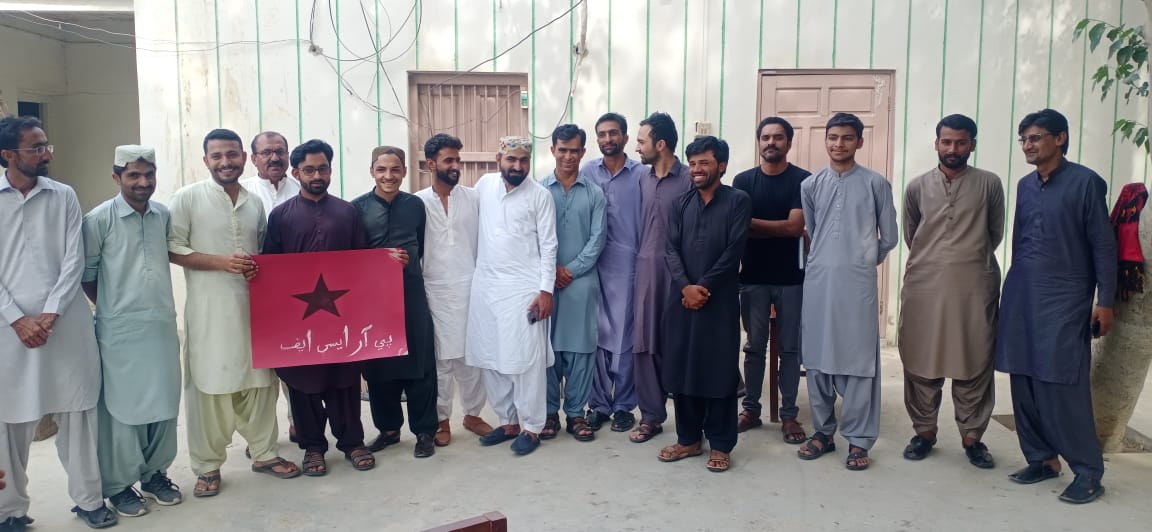 ProgStudentsFed's tweet photo. Congratulations to the comrades who's tireless efforts have lead to the formation of PRSF Kashmore Unit.✊🏼🚩

Students CAN and MUST organize to build a revolutionary politics in the face of ruling class parties that all represent the same rotten system that exploits us. https://t.co/UuFzqrPj9N