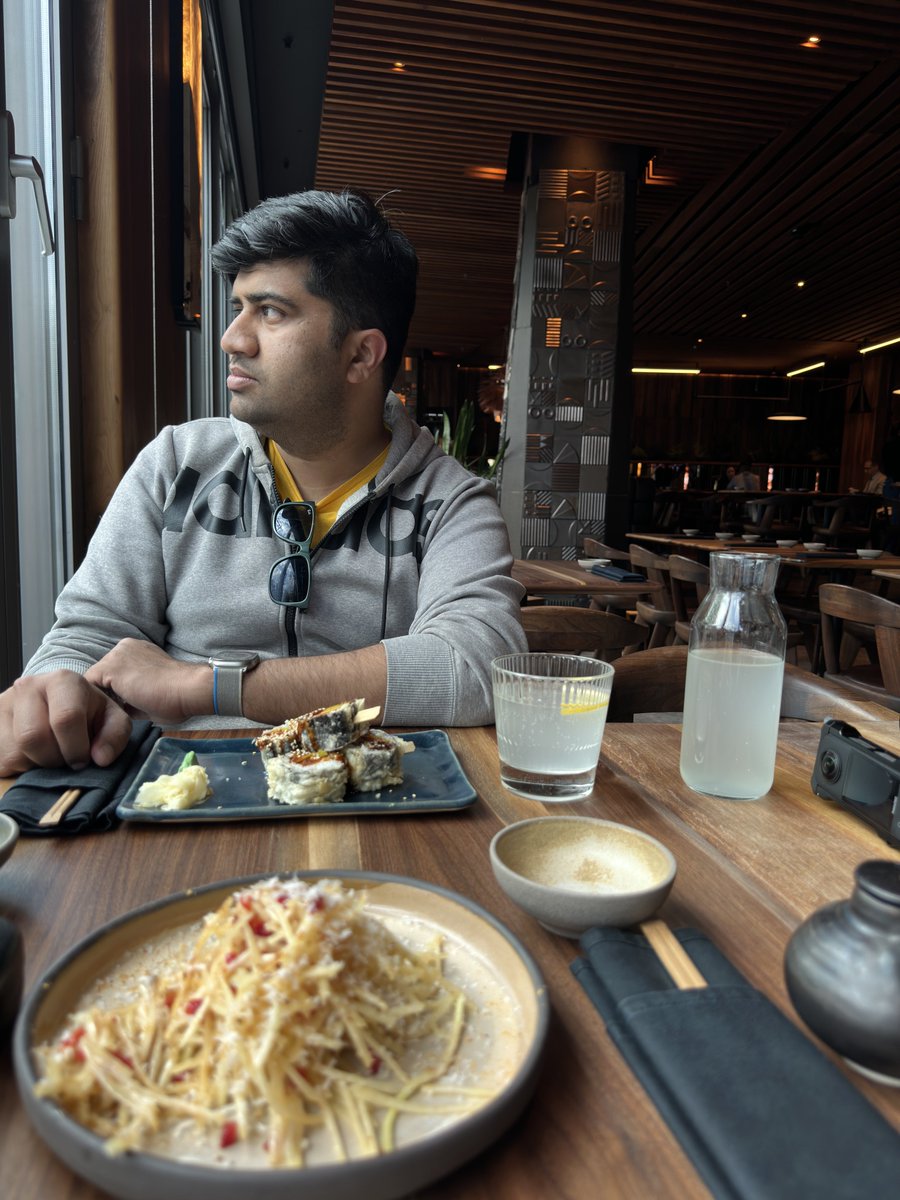 Aoon The Traveller tweet media