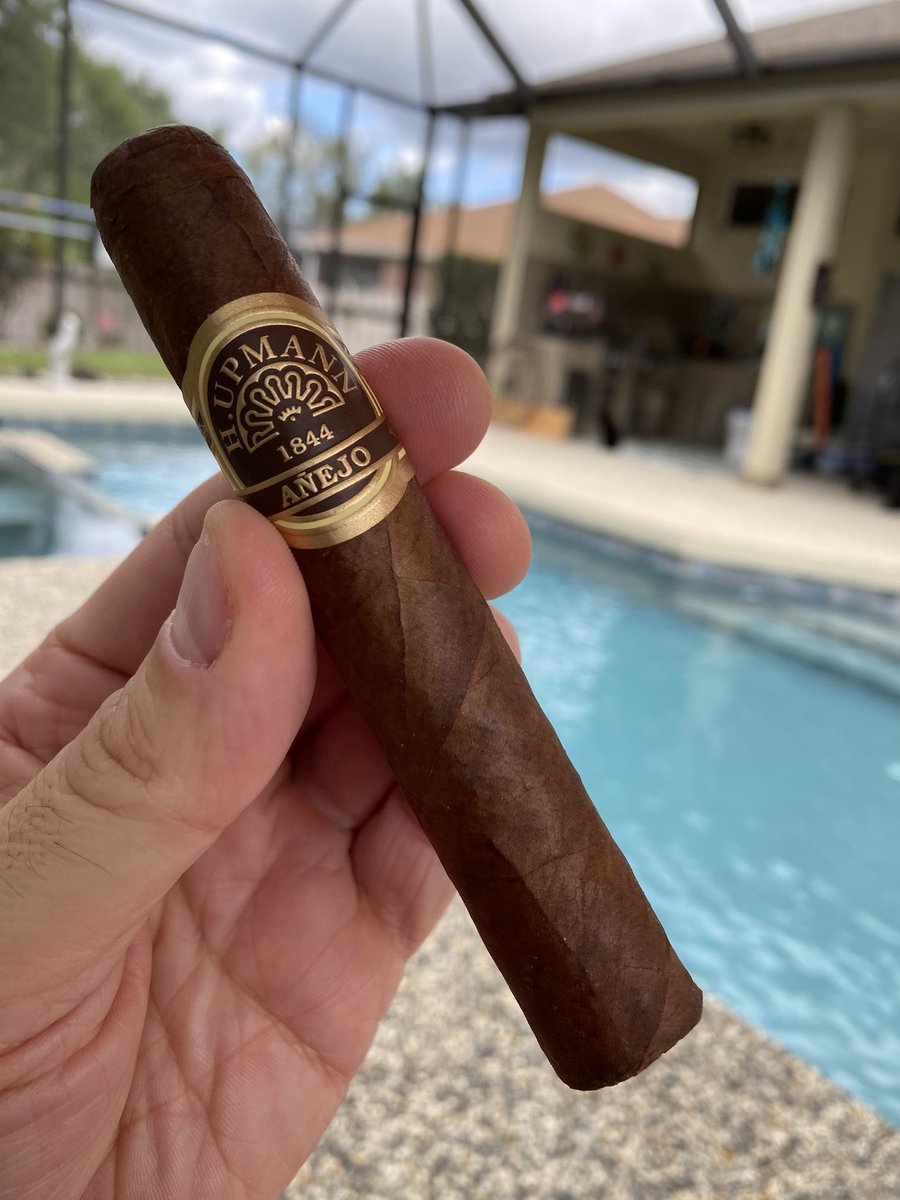 AlexZ625 tweet media