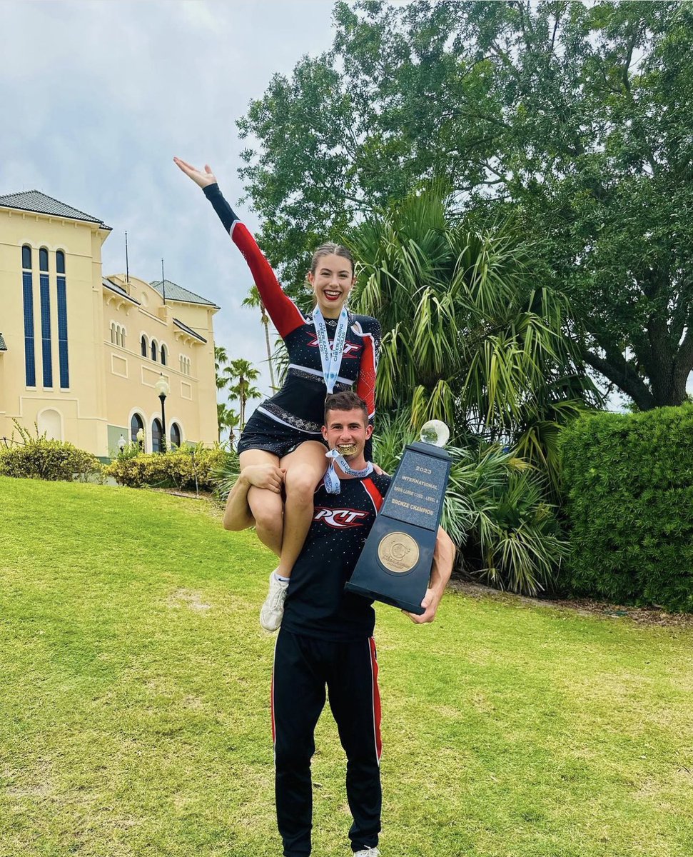 CanadianCheerUpdates tweet media