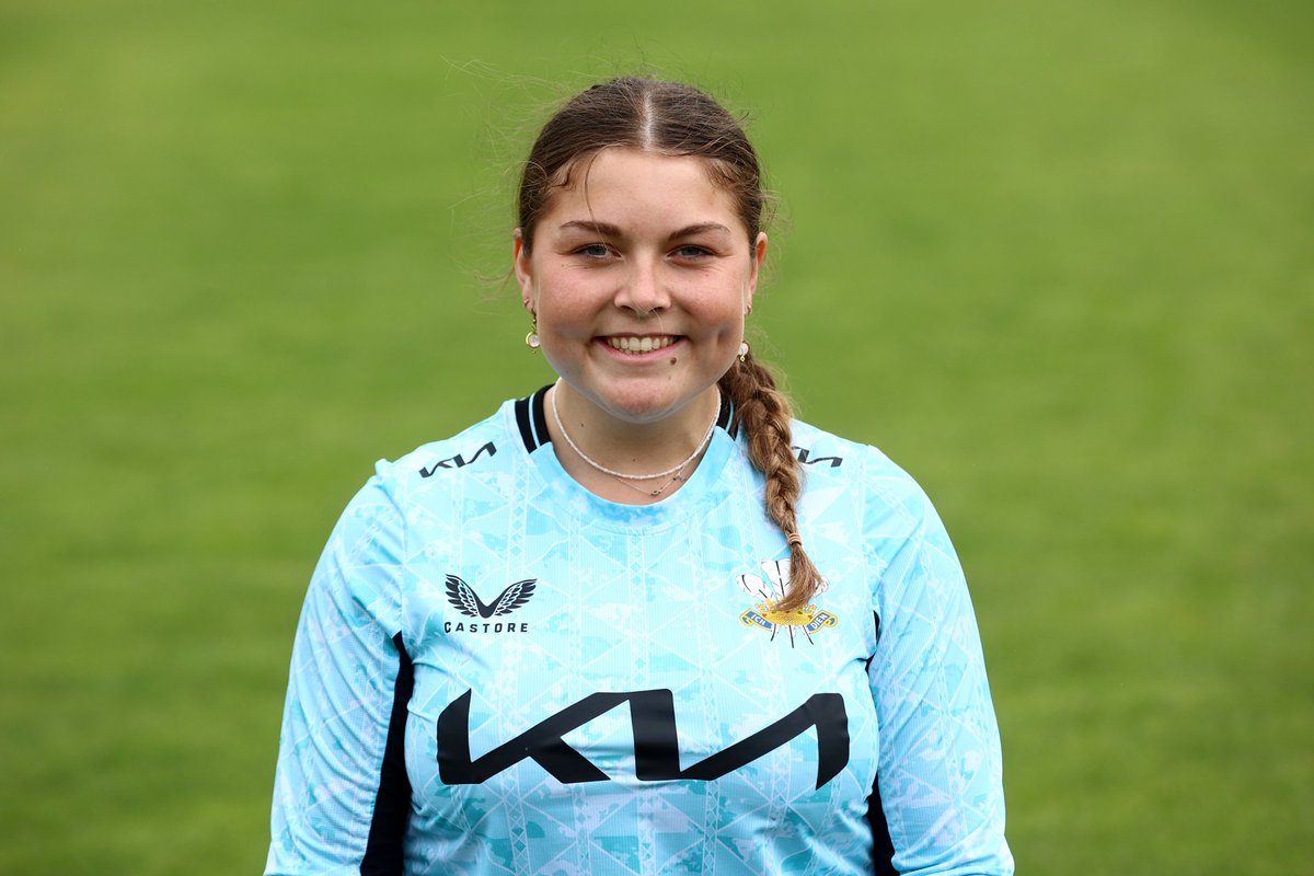 surreycricket's tweet photo. Happy Birthday to Surrey all rounder Izzy Berry 🎂

Have a great day 🥳

🤎 | #SurreyCricket https://t.co/XLyzQfNqLf