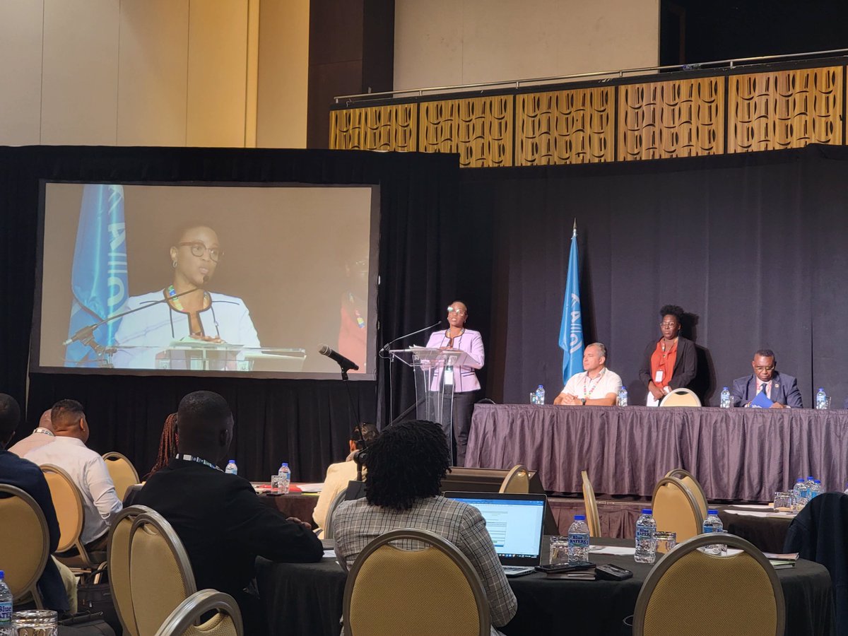 FAOCaribbean's tweet photo. #HappeningNow. Caribbean Tabletop Simulation Exercise on African Swine Fever. @USAIDSavesLives, @FAO #EmergencyManagement Centre, @FAOCaribbean, @CaribVETnetwork, #CAPHSA working to prevent, detect and control disease through Good Emergency Management Practices #GEMP @USDA @USAID https://t.co/qmqQ9At0w8