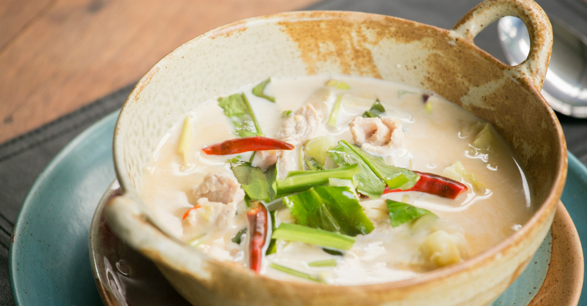 PassportHealthT's tweet photo. passport_health: Whichever country you visit in Eastern Asia, you’re likely to come across the same ingredients, but that doesn’t mean your palate will get bored in the region. https://t.co/WJmKsLk5VN https://t.co/RrgnOGi4wG