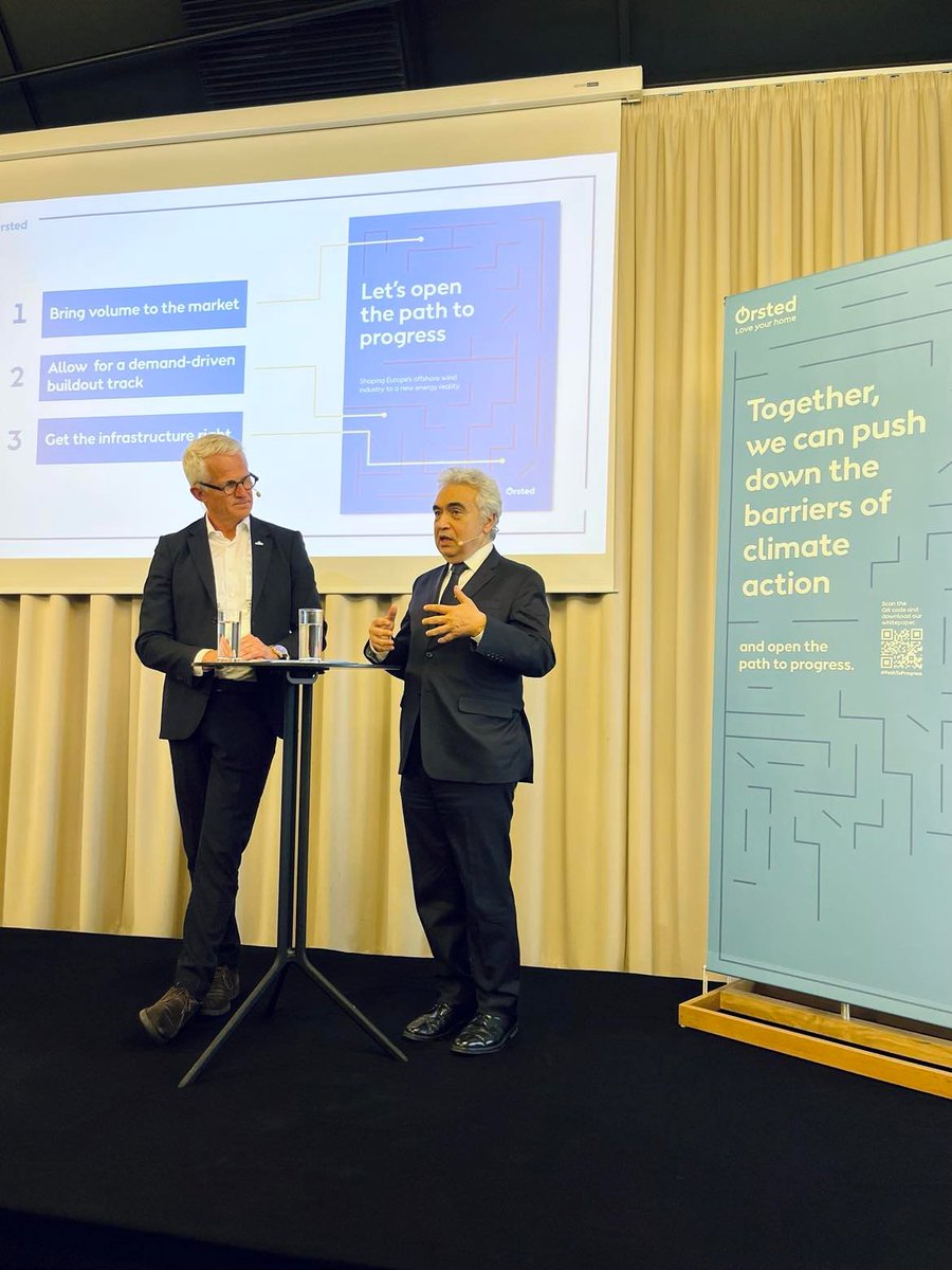 At #WindEurope2023, our CEO, <a href="/NipperMads/">Mads Nipper</a>, just launched our new Ørsted Paper alongside <a href="/fbirol/">Fatih Birol</a>, Executive Director of <a href="/IEA/">International Energy Agency</a>, and Malgosia Bartosik, Deputy CEO of <a href="/WindEurope/">Wind in Europe</a>. Read about the barriers to renewable energy and how to open the #PathToProgress: orsted.com/en/path-to-pro….
