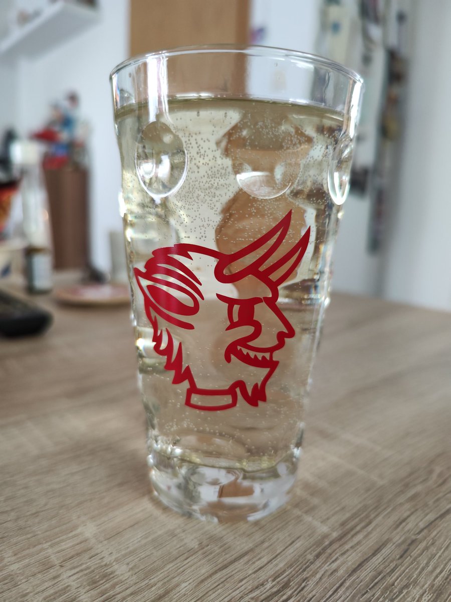 bastschoa's tweet photo. Feierabend.... Proscht....#Schobbe....#betze.... https://t.co/Y5BeV2aEby