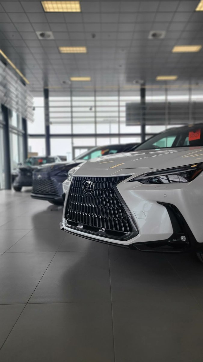 Ens_Auto's tweet image. Ready to experience the ultimate luxury driving experience?
Look no further than Ens Lexus! 🌟

🖱Shop online at EnsLexus.ca
📍631 Brand Court, Saskatoon Auto Mall
📱(306) 653-6777

 🌟🚘 #NewLexus #LuxuryCars #EnsLexus