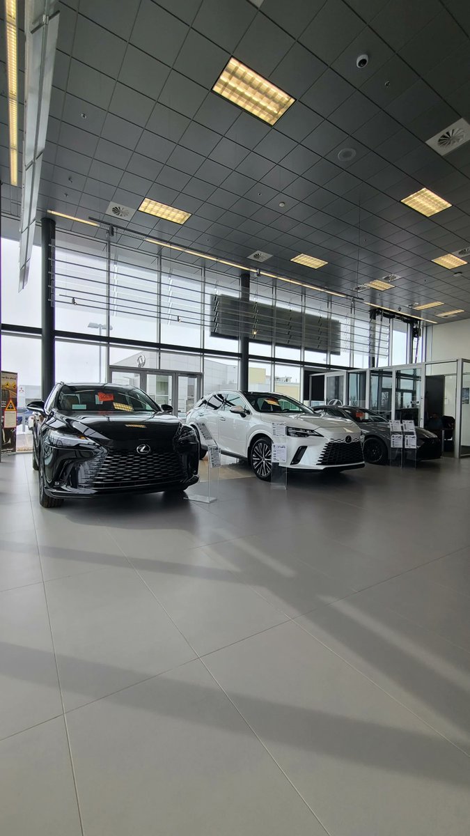 Ens_Auto's tweet image. Ready to experience the ultimate luxury driving experience?
Look no further than Ens Lexus! 🌟

🖱Shop online at EnsLexus.ca
📍631 Brand Court, Saskatoon Auto Mall
📱(306) 653-6777

 🌟🚘 #NewLexus #LuxuryCars #EnsLexus
