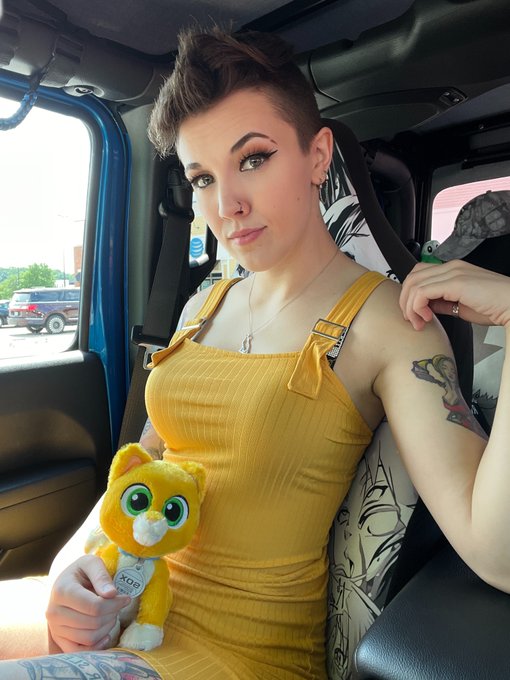 my mission is to help you, and I'm not giving up on my mission🧡 https://t.co/qlAYsn9s9X<a href="/tag/saintpatricksday"class="tags"><span>#saintpatricksday</span></a>