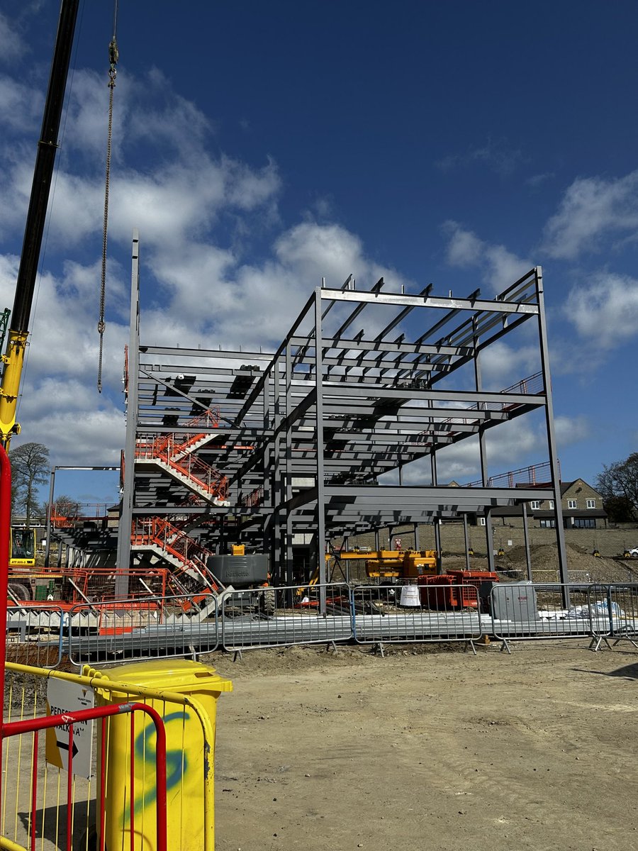 Got the opportunity to don a hard hat and boots today to step beyond the construction fence and have a look the progress of the new ⁦<a href="/WYFRS/">West Yorkshire Fire and Rescue Service</a>⁩ HQ and Training Centre build. Starting to get a real sense of the size and space that we will have available to us