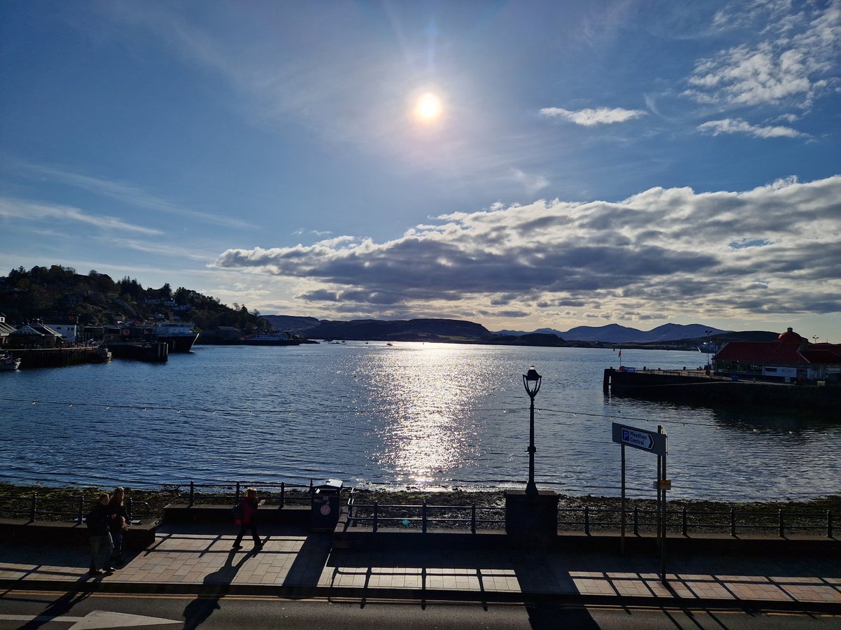 aobrien100's tweet photo. The View from The View in Oban. https://t.co/UvjqOsvM1p
