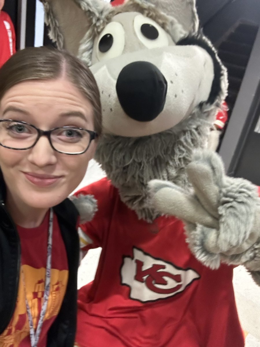 So fun to see SO MANY Orchestra students involved in the NFL draft/Everfi event at Bridger today! So proud! 🥰👏 #orchestra #ChiefsKingdom #isdstrong