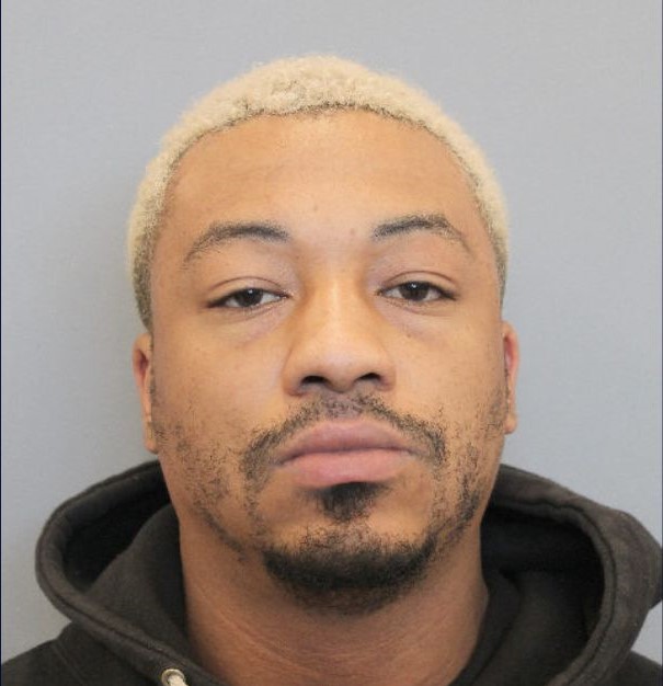 HTXUncensored's tweet photo. A 20-year-old man, Jacob Lewis, was hit and killed by a suspected drunk driver after leaving a Taylor Swift concert in Houston. The driver, Alan Bryant Hayes, fled the scene but was later caught and charged with DWI and failure to stop and render aid. https://t.co/QVIrp3NzjT