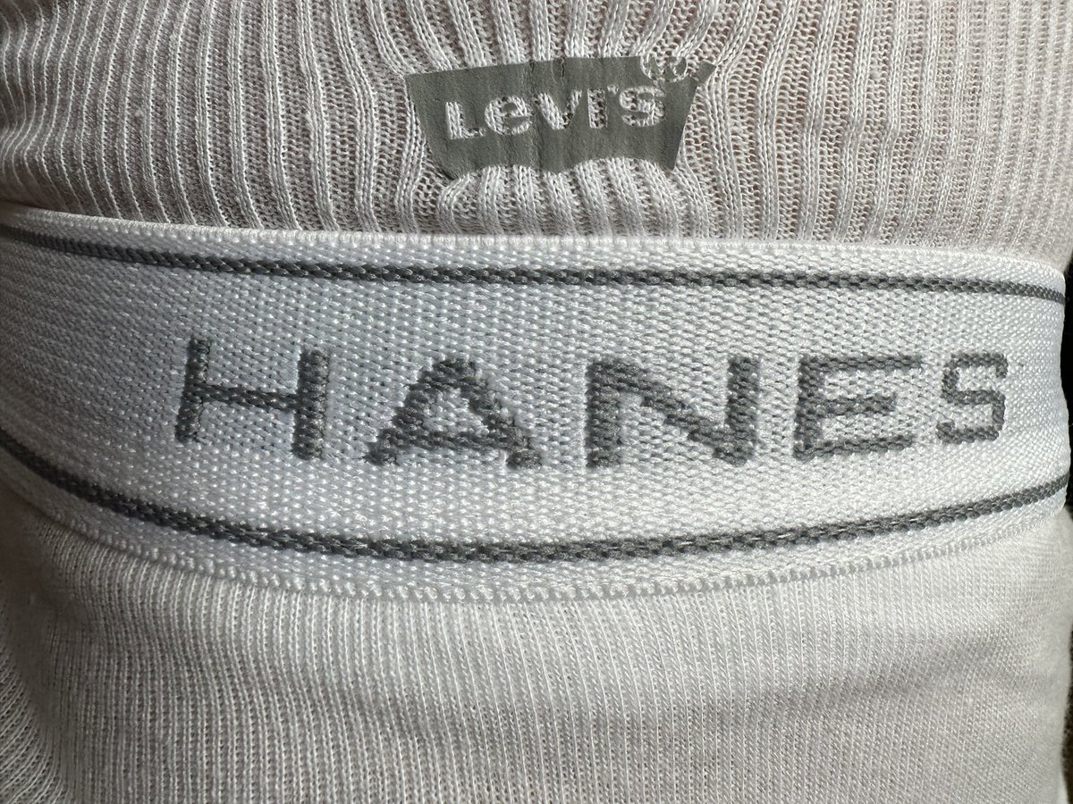 n2_briefs's tweet photo. Two American classics paired together for the 1st time (on my hips at least): Hanes fly front briefs &amp; Levis ribbed tank top!
🇺🇸 😮 👍 
#Hanes #FlyFront #Briefs #Levis #TankTop https://t.co/7wKTeswqZb