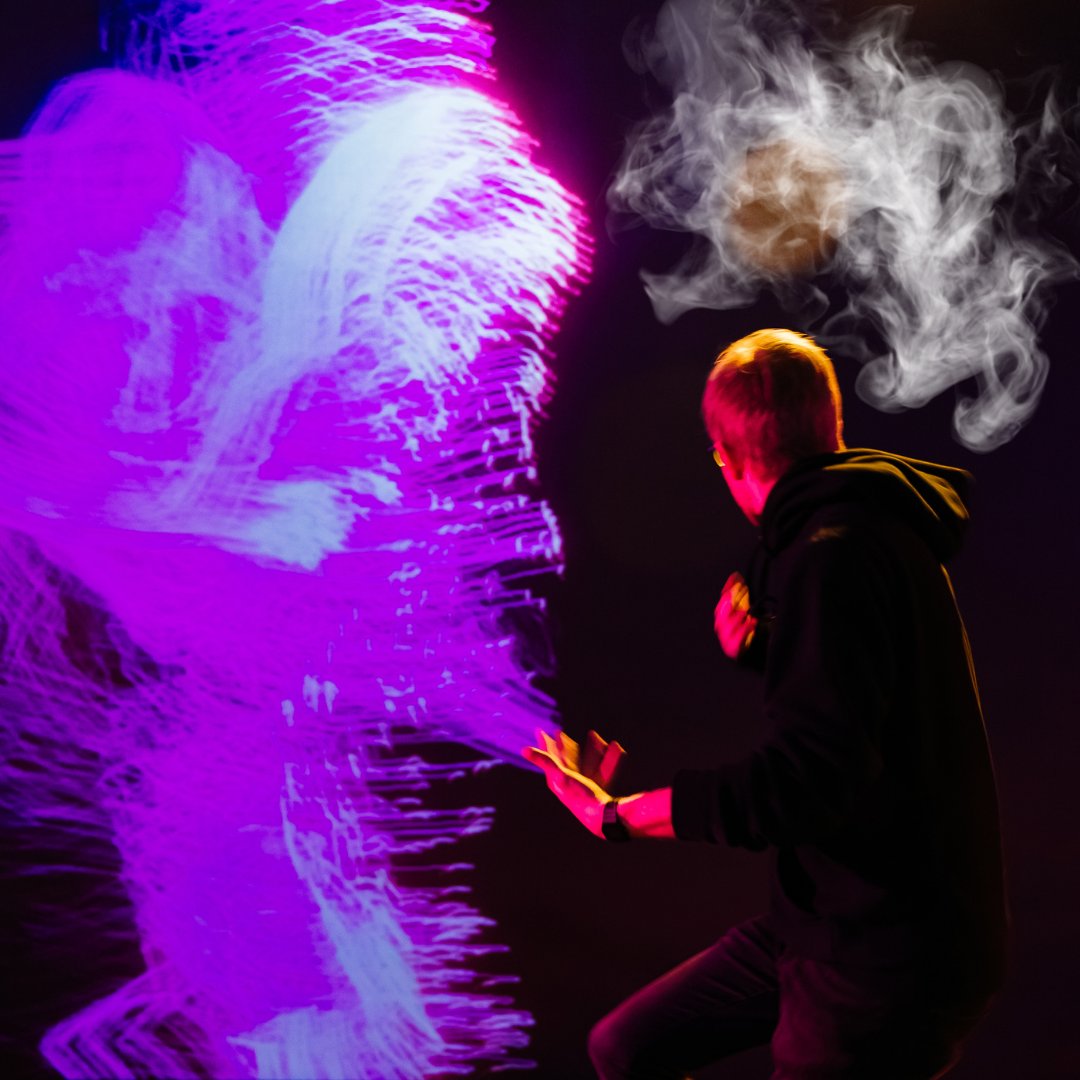 Experience SYNCRA tweet media