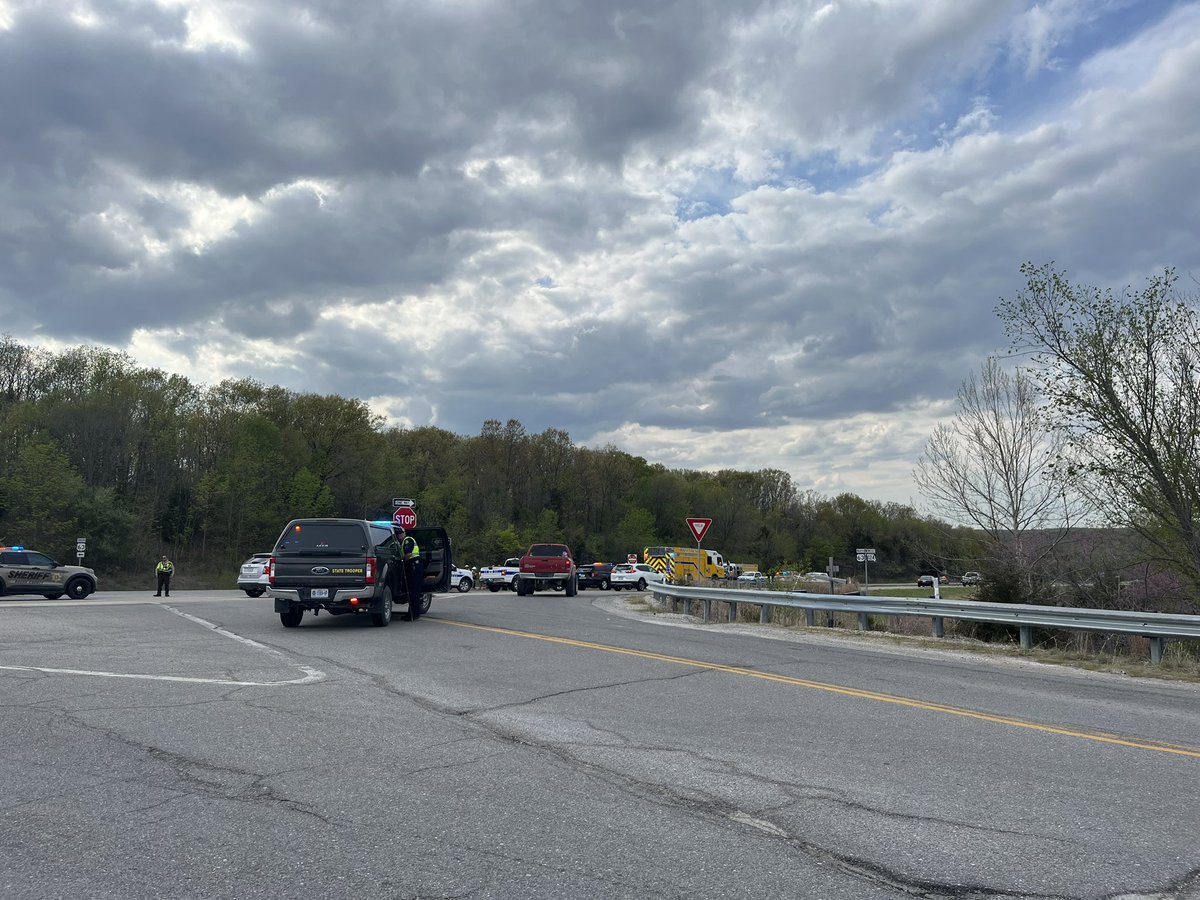 I’m at the intersection of Highway 63 and Route 124 where Boone County Fire is responding to a crash. They confirmed one fatality. <a href="/KOMUnews/">KOMU 8 News</a>