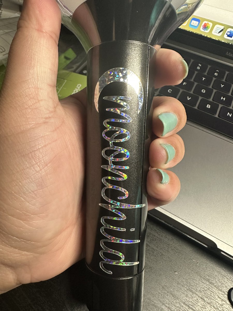 ᴍᴏᴏɴᴄʜɪʟᴅ ʜᴇʟs ⟭⟬ ⁷ tweet media