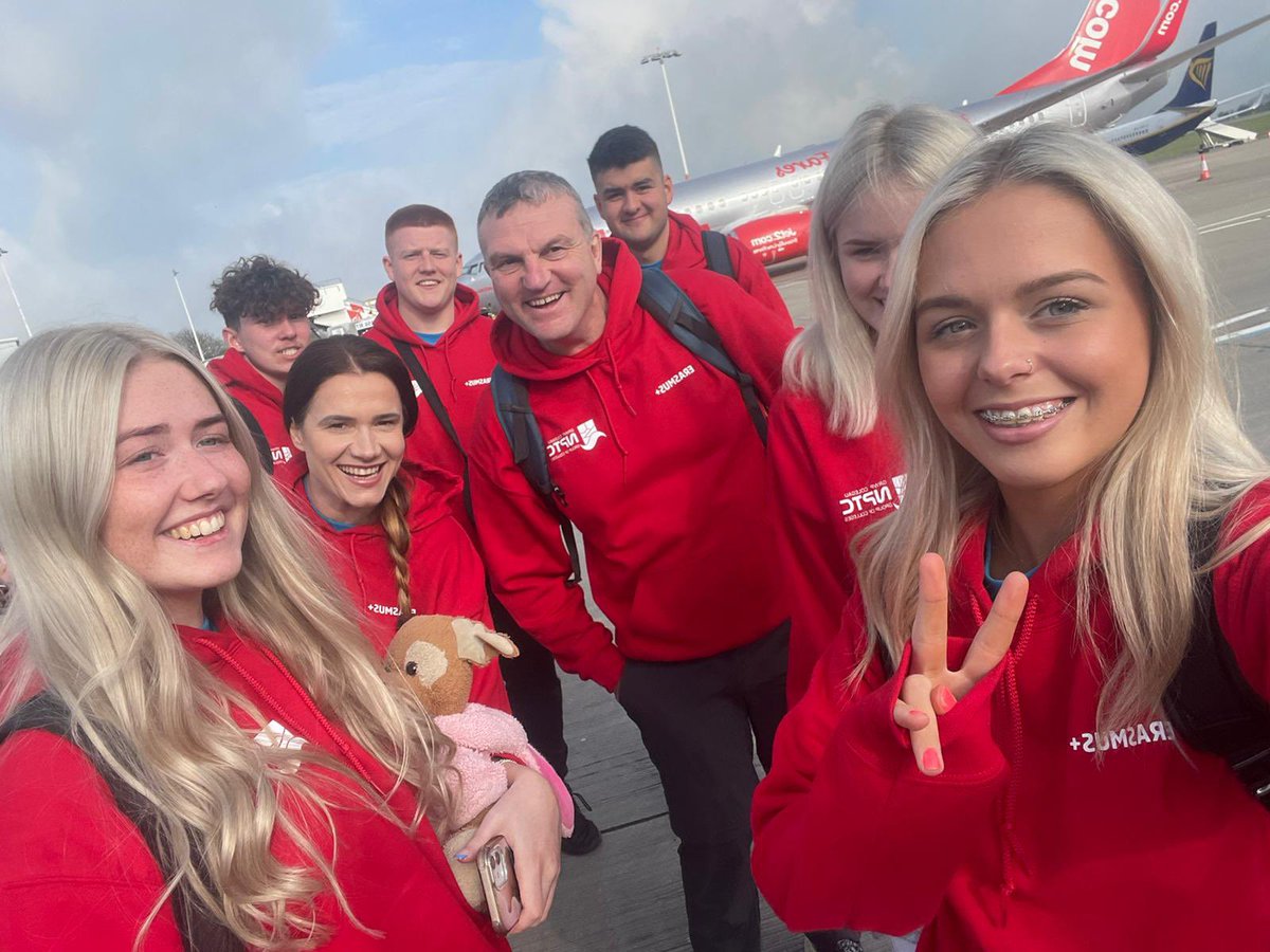 Well done to our sports Young Ambassadors who spoke to <a href="/Heledd_Plaid/">Heledd Fychan AS/ MS 🏴󠁧󠁢󠁷󠁬󠁳󠁿</a> <a href="/Sioned_W/">Sioned Williams AS/MS 🏴󠁧󠁢󠁷󠁬󠁳󠁿</a> <a href="/LlyrGruffydd/">Llyr Gruffydd AS/MS</a> <a href="/CThomasMS/">Carolyn Thomas MS / AS</a> <a href="/DoddsJane/">Jane Dodds AS/MS 🔶🏴󠁧󠁢󠁷󠁬󠁳󠁿</a> <a href="/MikeHedgesAM/">Mike Hedges</a> <a href="/JackSargeantAM/">Jack Sargeant MS</a> today live from Malaga, talking about the opportunities the Erasmus+ programme has offered them. 

#ActiveWellbeing  <a href="/WelshCollegeSpo/">Welsh Colleges Sport</a>