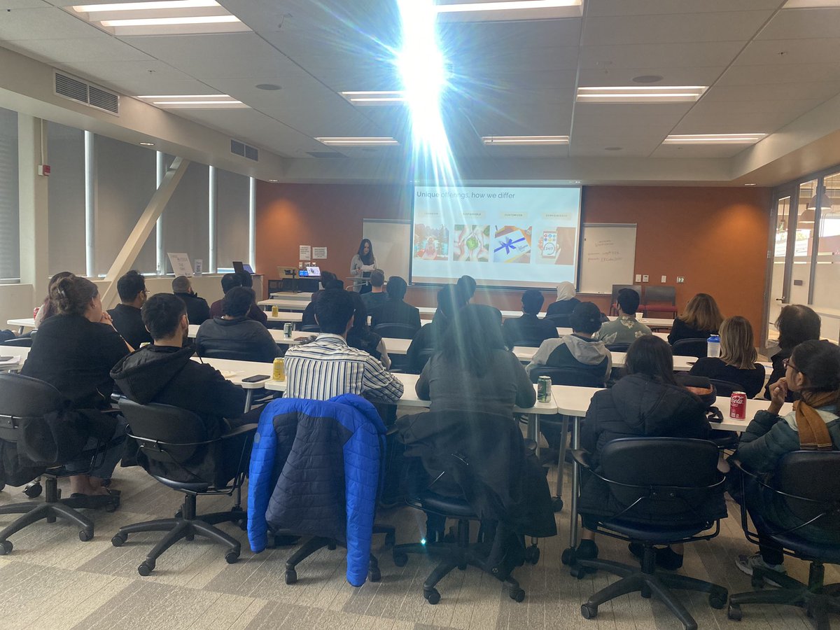 UofW_EPICentre's tweet image. Next up is Serena, CEO of 519 Culture! 

#ConnectFor