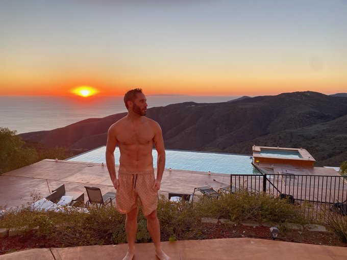 SWIPE 👈🏼 for TUSHY Tuesday! 🌞🍑🔥 And subscribe to my OF for much more 😈 https://t.co/xt9tky0dYC<a href="/tag/porn"class="tags"><span>#porn</span></a><a href="/tag/xxx"class="tags"><span>#xxx</span></a>