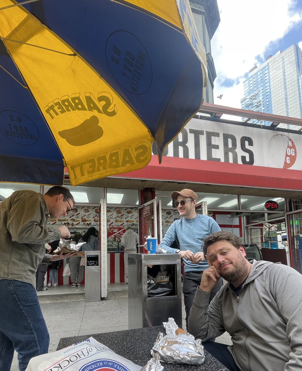 jamie loftus 🌭 on Twitter "thrilled to report that blankcheckpod